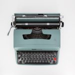OLIVETTI Lettera 32