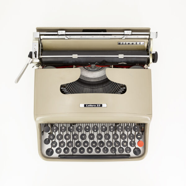OLIVETTI Lettera 22